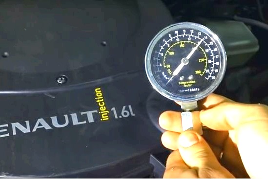 Cum să măsurați compresia în motorul Renault Logan (Sandero)